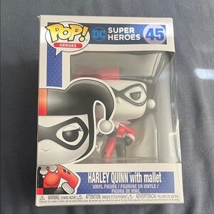 Harley Quinn with Mallet Vinyl Figure